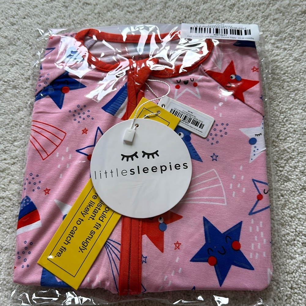 NIB Little Sleepies Pink Stars & Stripes Zippy 12-18 mths